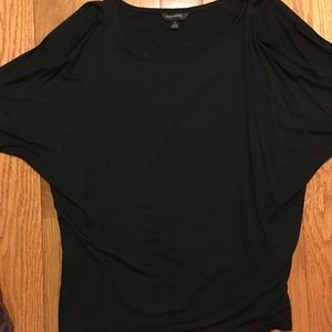 Banana republic “cold shoulder” 3/4 sleeve top